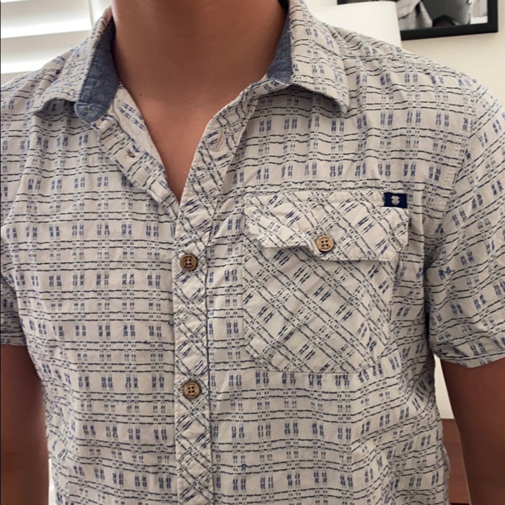 Lucky Young Men’s SS Buttondown Shirt